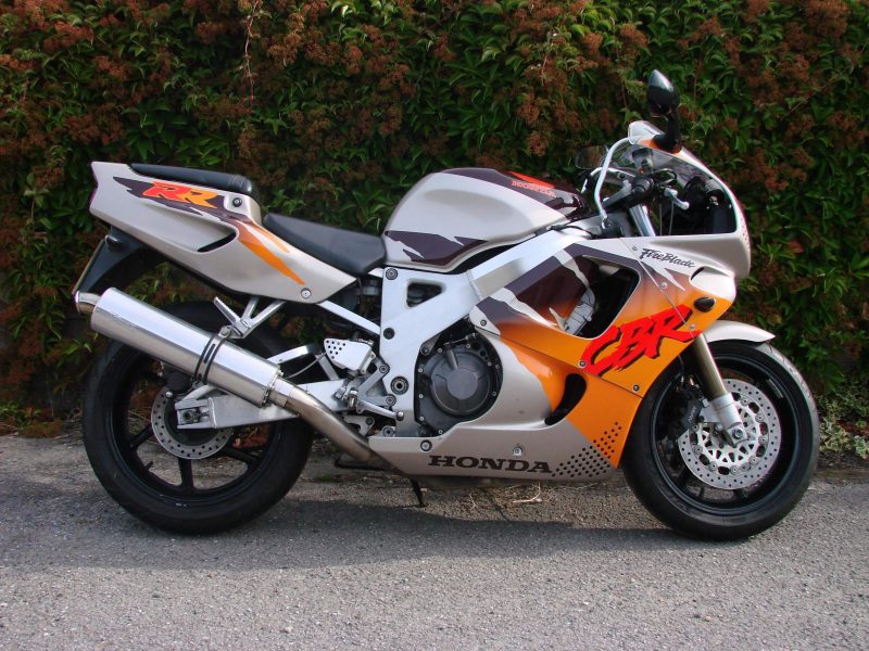 HONDA FIREBLADE (URBAN TIGER)