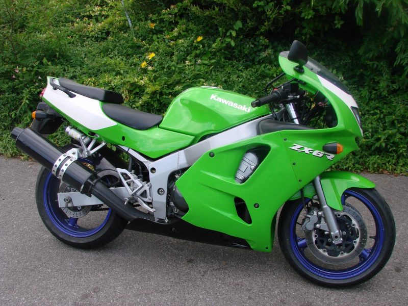 KAWASAKI ZX6 R – F-3